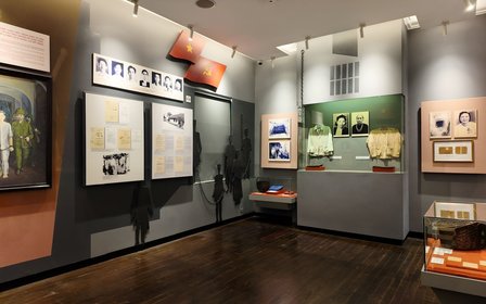 Experience Historical Journey