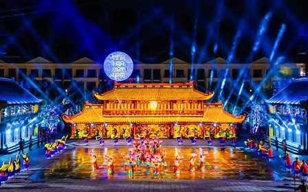The Quintessence of Vietnam show