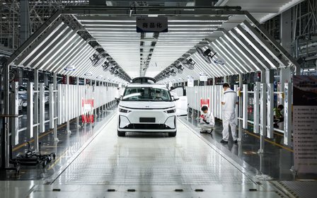 16000T integrated die-casting, cutting-edge hardcore intelligent manufacturing