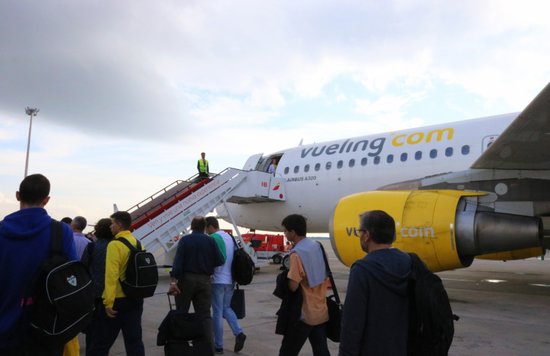 西班牙 vueling airline 伏林航空 登機 1 jpg 1