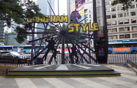 Gangnam Style stage on Gangnam Shopping Street
