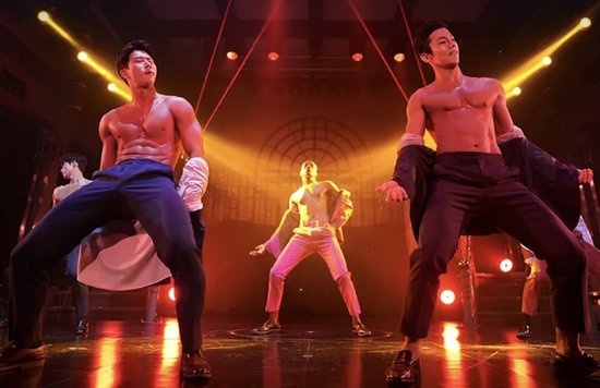 韓国｜ドキドキが止まらない！話題のイケメンマッチョショー「WILD WILD DREAM」