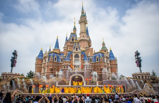 上海ディズニー　お城　ショー　エンチャンテッド・ストーリーブック・キャッスル