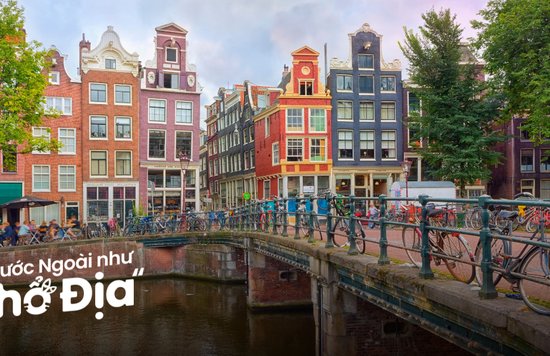 lan-dai-du-lich-chau-au