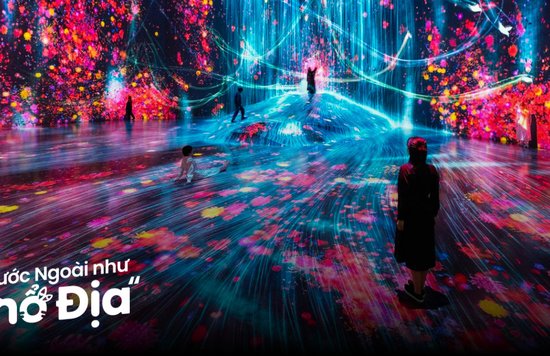 nen-di-teamLab-planets-hay-borderless