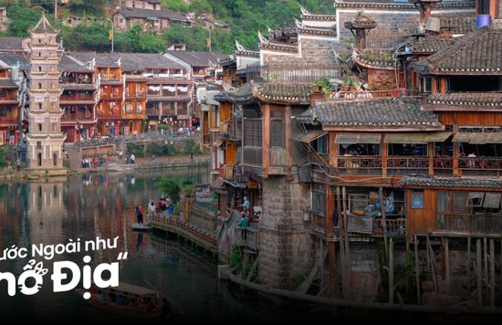 du-lich-phuong-hoang-co-tran-truong-gia-gioi