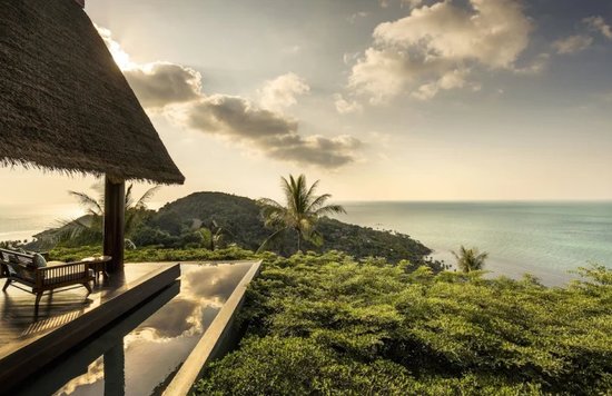A view of the Gulf of Thailand from the Four Seasons Resort Koh Samui