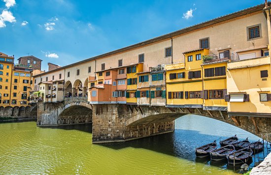 Ponte Vecchio bridge over the Arno River in Florence, Italy