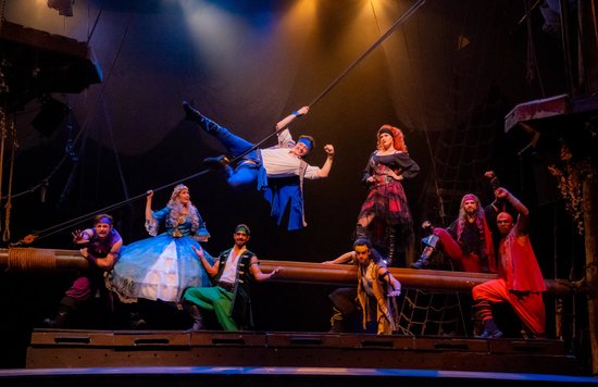 Pirates Dinner Adventure show