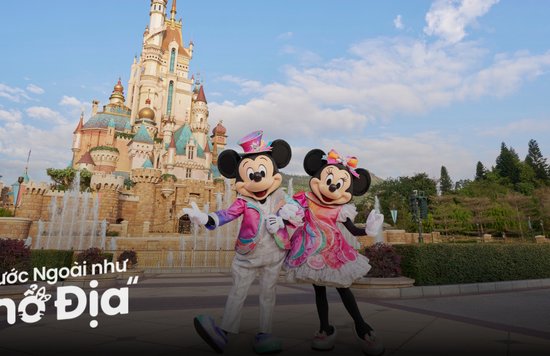 ve-disneyland-hong-kong