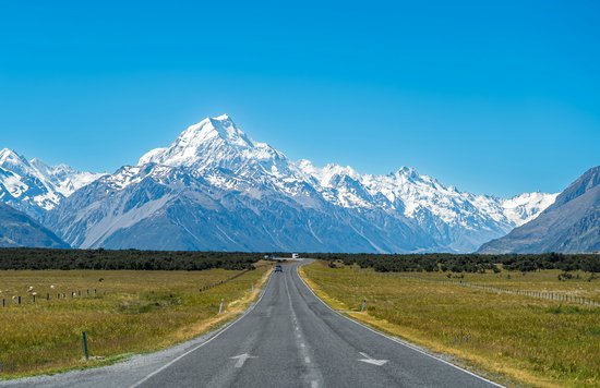 Scenic road leading to Mount Cook in New Zealand | hoto Credit: JinHui CHEN on Unsplash