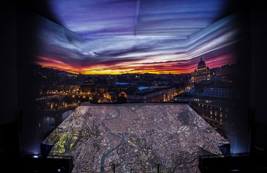 Welcome to Rome Experience projections
