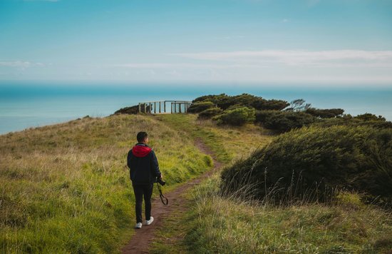 Solo traveling in New Zealand | Photo Credit: Koon Chakhatrakan on Unsplash