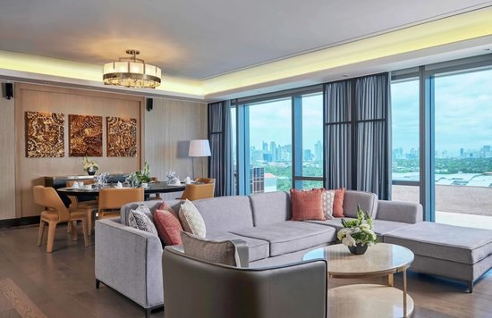 Hilton Manila Newport World Resorts
