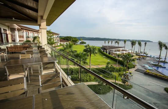 Acea Subic Beach Resort