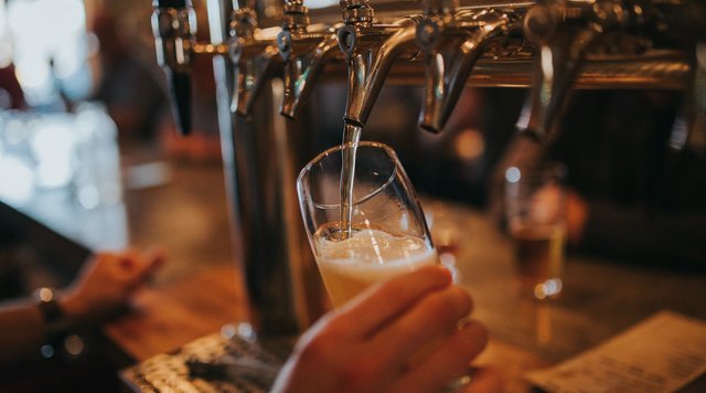 Five Famous Historic Oxford Pubs That Still Stand