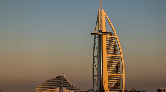 Traveling to UAE: A Step by Step Process