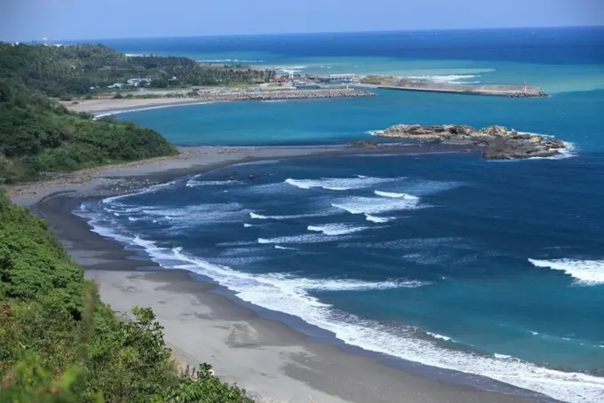 金樽海岸，來源：台東觀光旅遊網