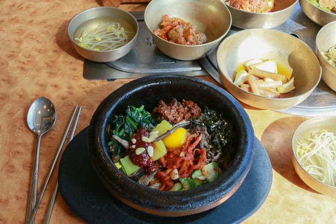 món bibimbap cơ bản tại gogung bibimbap