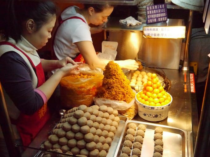 10 Must Eat Street Food You Can Only Try In Taiwan Klook Travel Blog