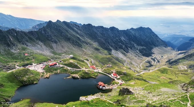 Where You Should Spend Your Next Birthday According To Your Zodiac Sign ...