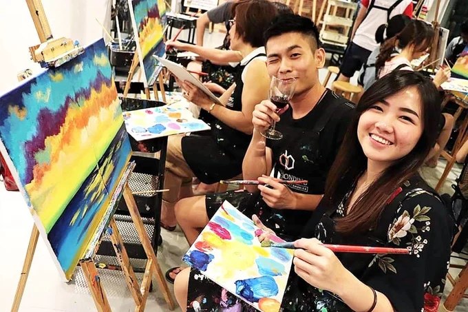 Art & Bonding Sip and Paint KL