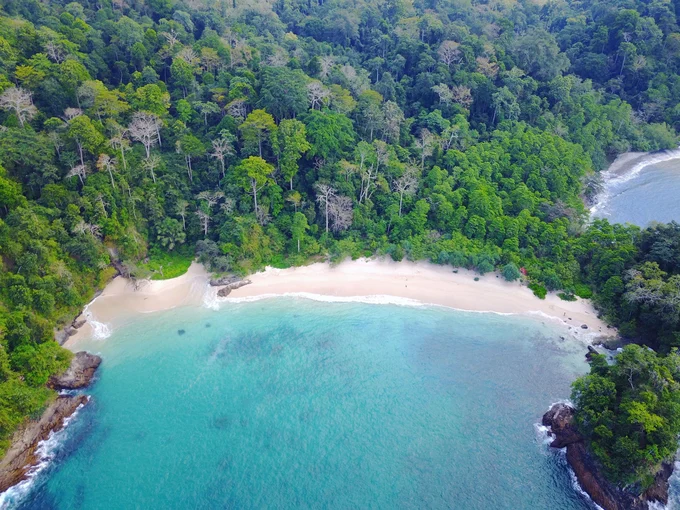 Green Bay atau Teluk Hijau Banyuwangi