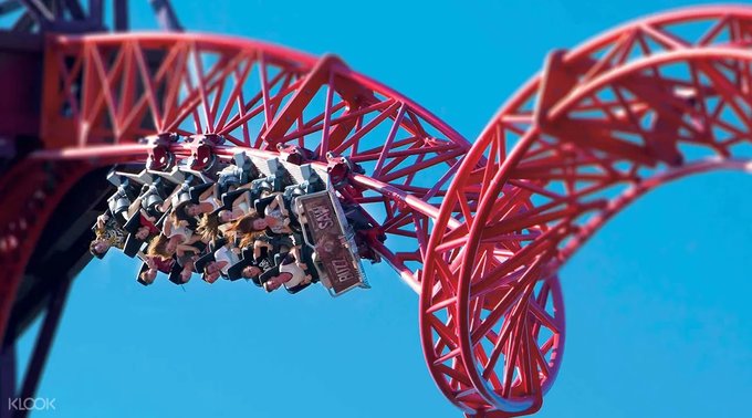 Take a ride on the Australia's Gold Coast theme parks - Lonely Planet