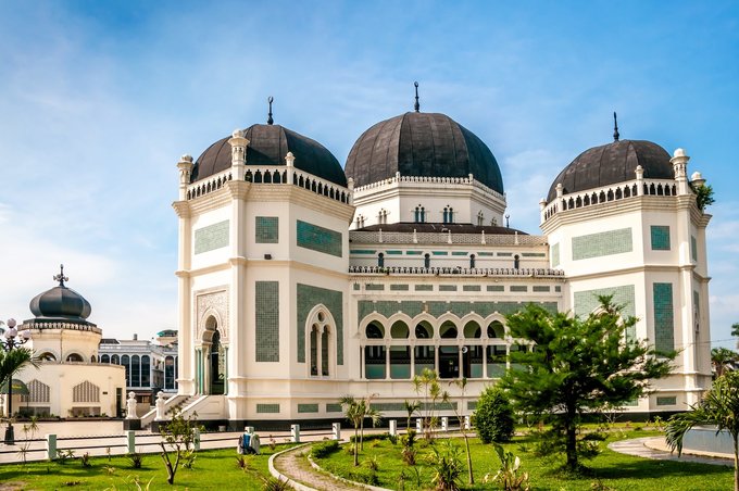 12 Tempat Wisata Di Medan Paling Populer Yang Wajib Dikunjungi First