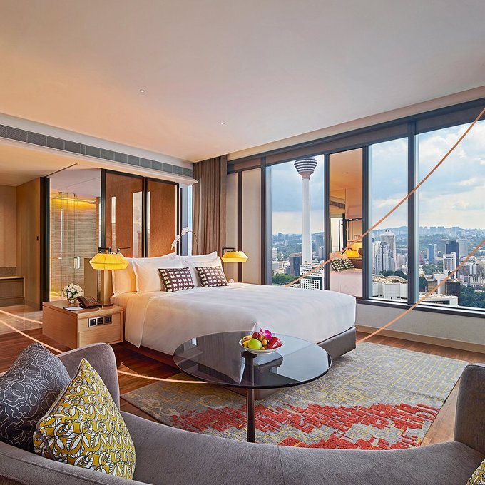 13 Best Hotels In KL With Luxurious Bathtubs That Will Complete Your
