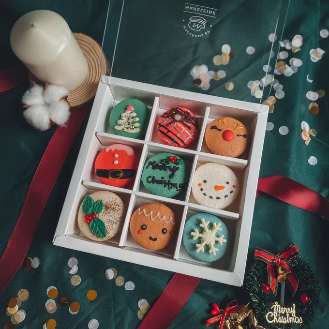 Macarons by Madeliene christmas macaroon gift box