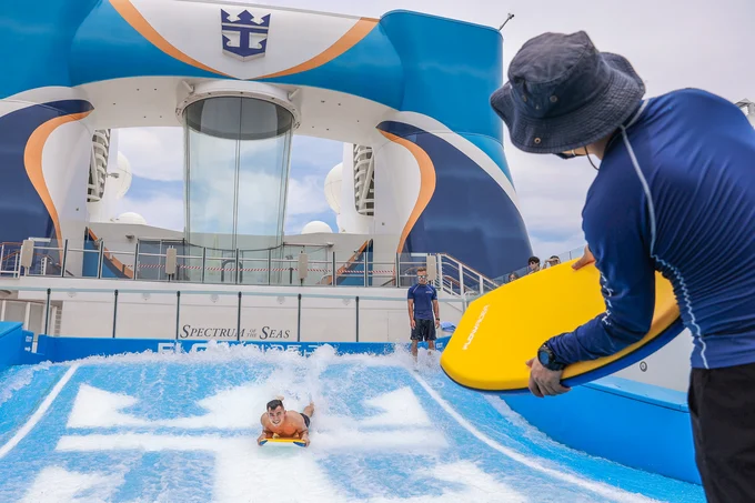 spectrum of the seas flowrider