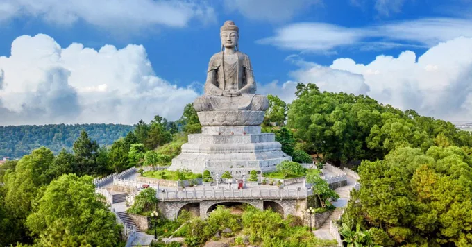 Chùa Phật Tích Bắc Ninh, Điểm Đến Tôn Giáo