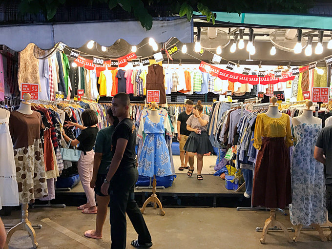 Bobae Market is Bangkok's Wholesale Clothing District