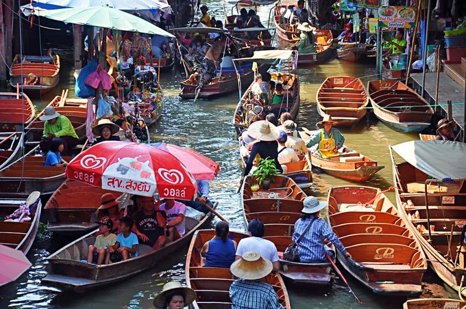 indoor floating market in BKK!!! must visit 🛶, Gallery posted by nat