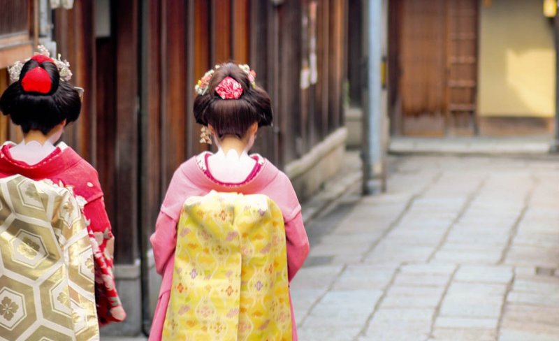 Kyoto Geisha Districts Tour