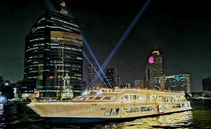Alangka Cruise in Bangkok
