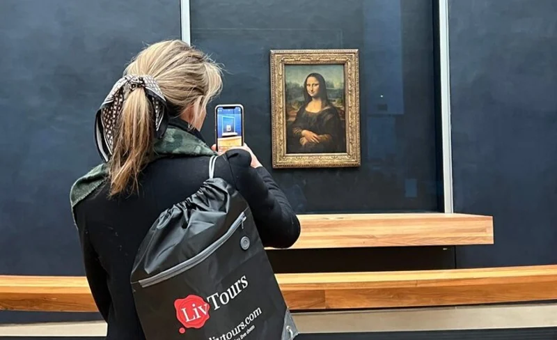 Louvre Museum Ticket with Host to Mona Lisa