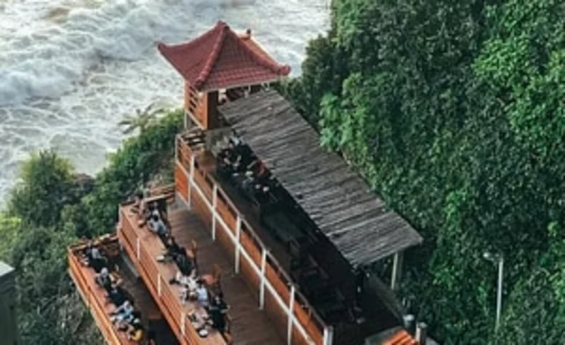 Yogyakarta Pantai Gesing & Heha Ocean View Private Day Tour