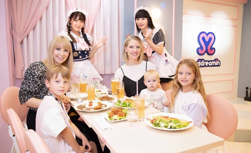 Maid Cafe Experience: Maidreamin (2 Osaka Locations)