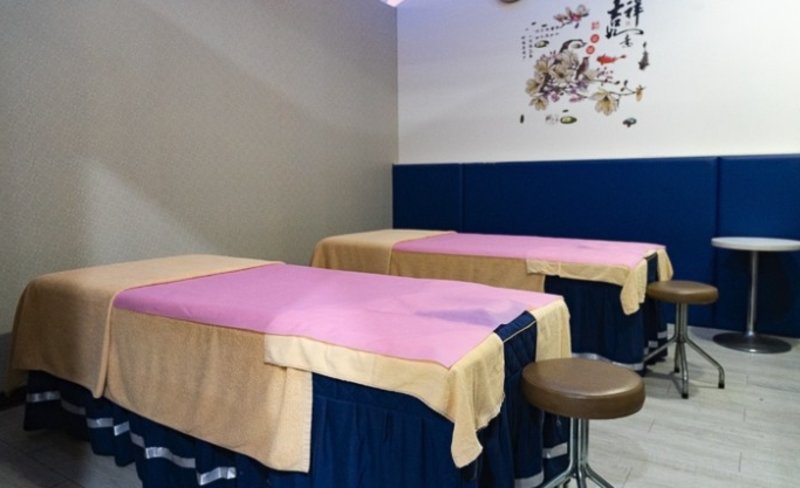 Taichung Zhong Ai Tang Massage (Phone Reservation Required)