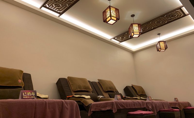 New Taipei Foot Massage and Shiatsu at Yu Xian Tang Massage Chains (Phone Reservation Required)