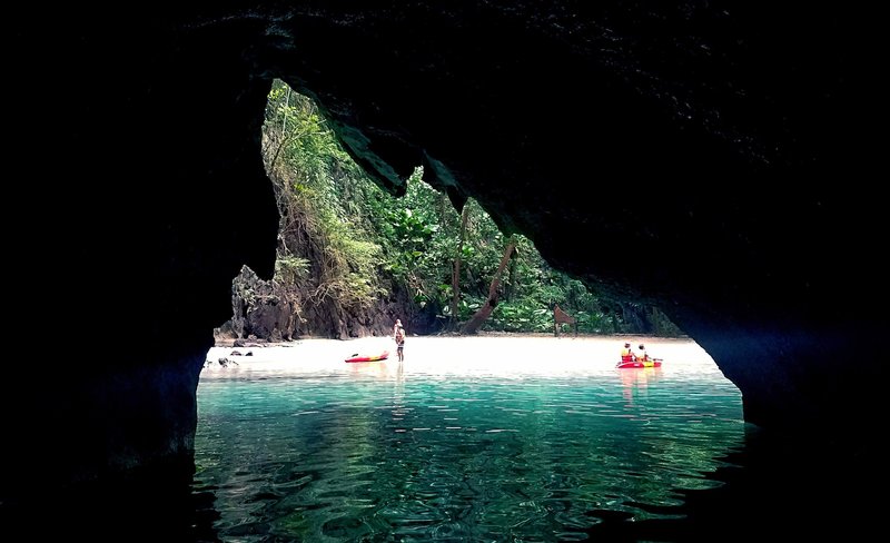 Snorkel Tour to 4 Islands & Emerald Cave by Tin Adventure from Lanta