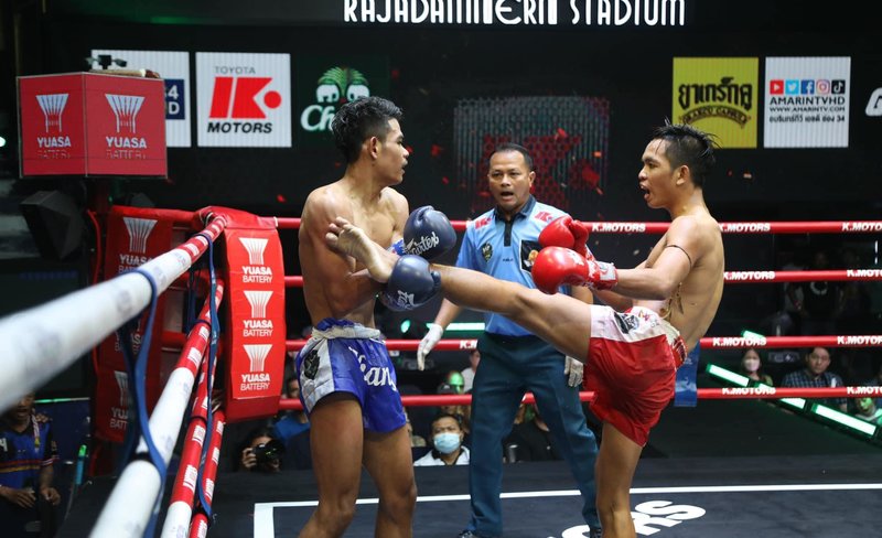 Muay Thai (Boxing) Match at Rajadamnern Stadium