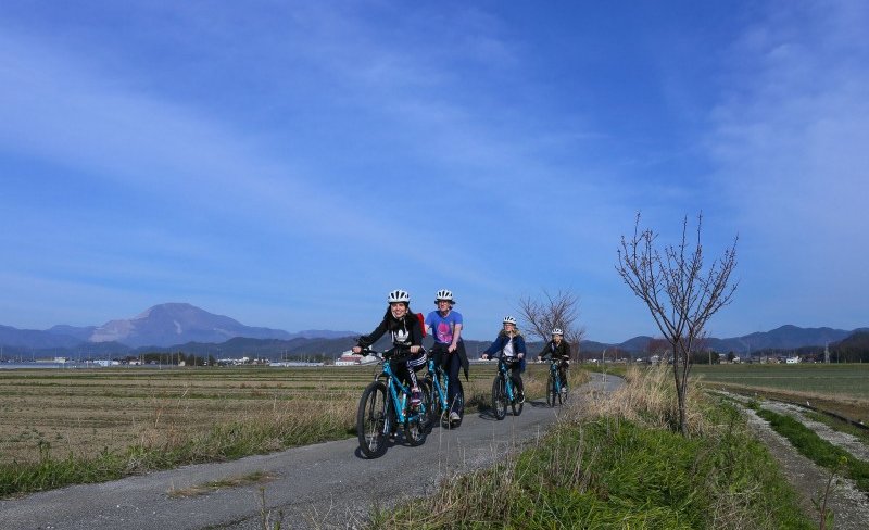 Half-Day Bike Tour in Maibara