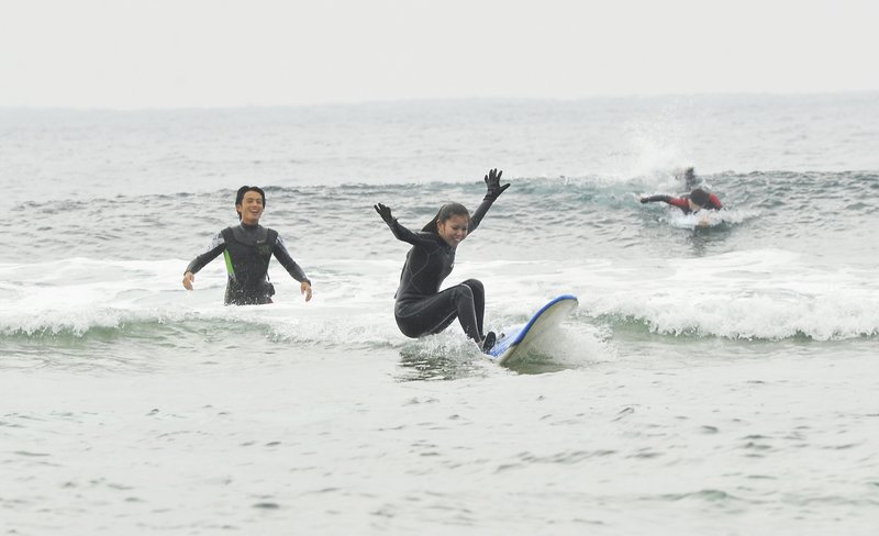 Okinawa Surfing Experience