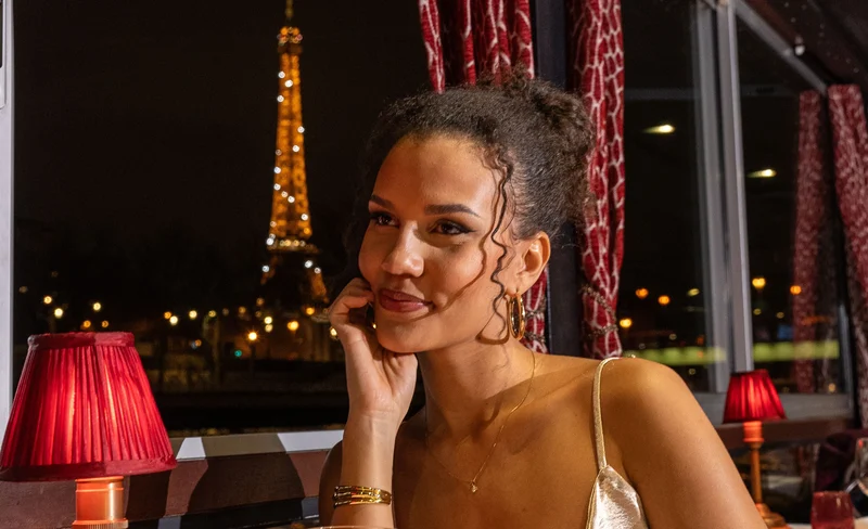 Maxim's Dinner Cruise on Seine River with Live Pianist Onboard