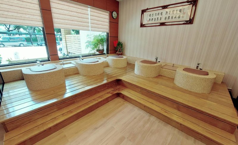 Yi Lian Ju Massage in Taichung
