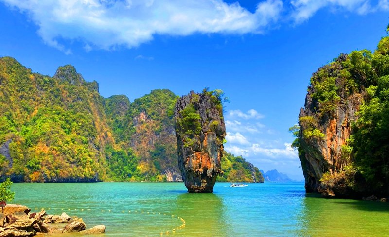 James Bond Island Day Tour by Speedboat and Canoe from Koh Yao
