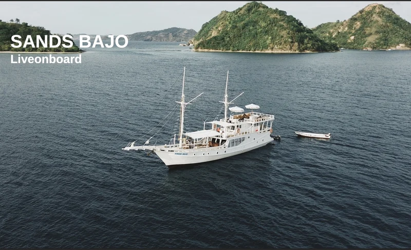 [Deluxe Phinisi] 3D2N Sands Bajo Phinisi Liveaboard from Labuan Bajo